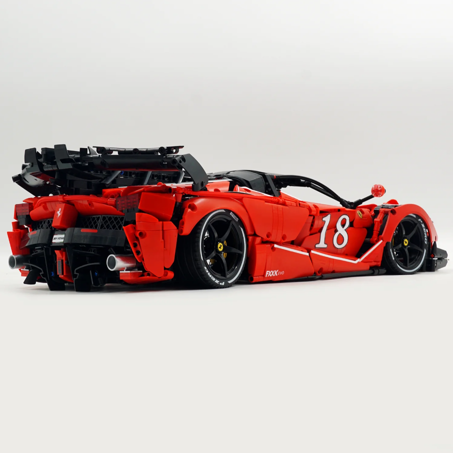 1:8 FXXK EVO custom modification, classic red, oversized rear wing (4739 pieces)