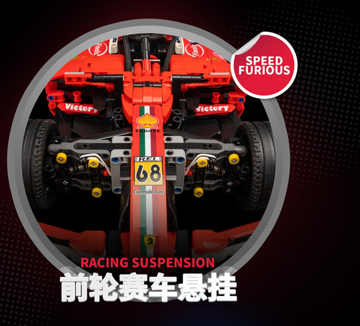 1:8 Formula One racing car model, available in red and blue (1448 pieces)