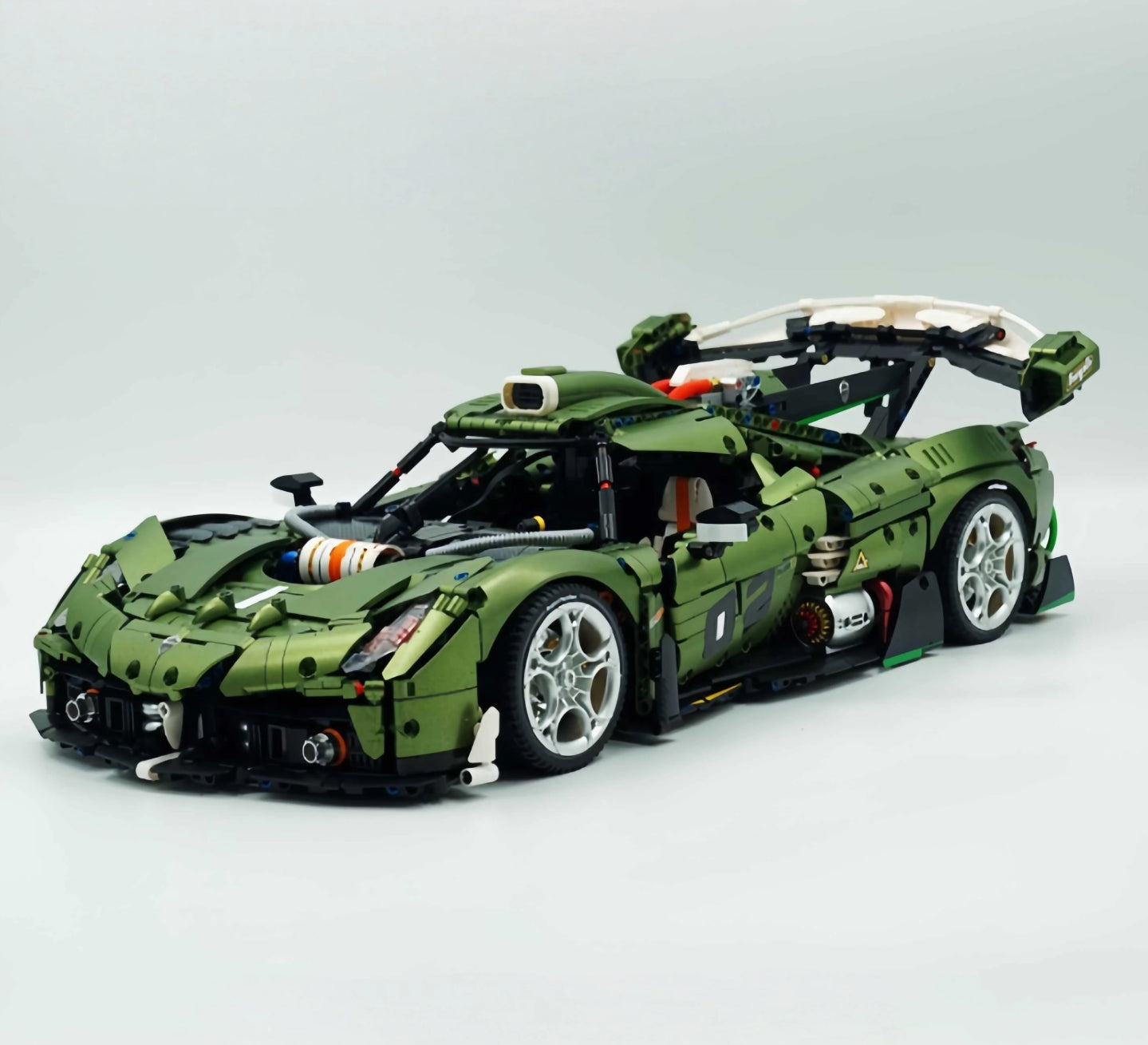 1:8 JESKO super sports car, high degree of detail restoration (3838 pieces)