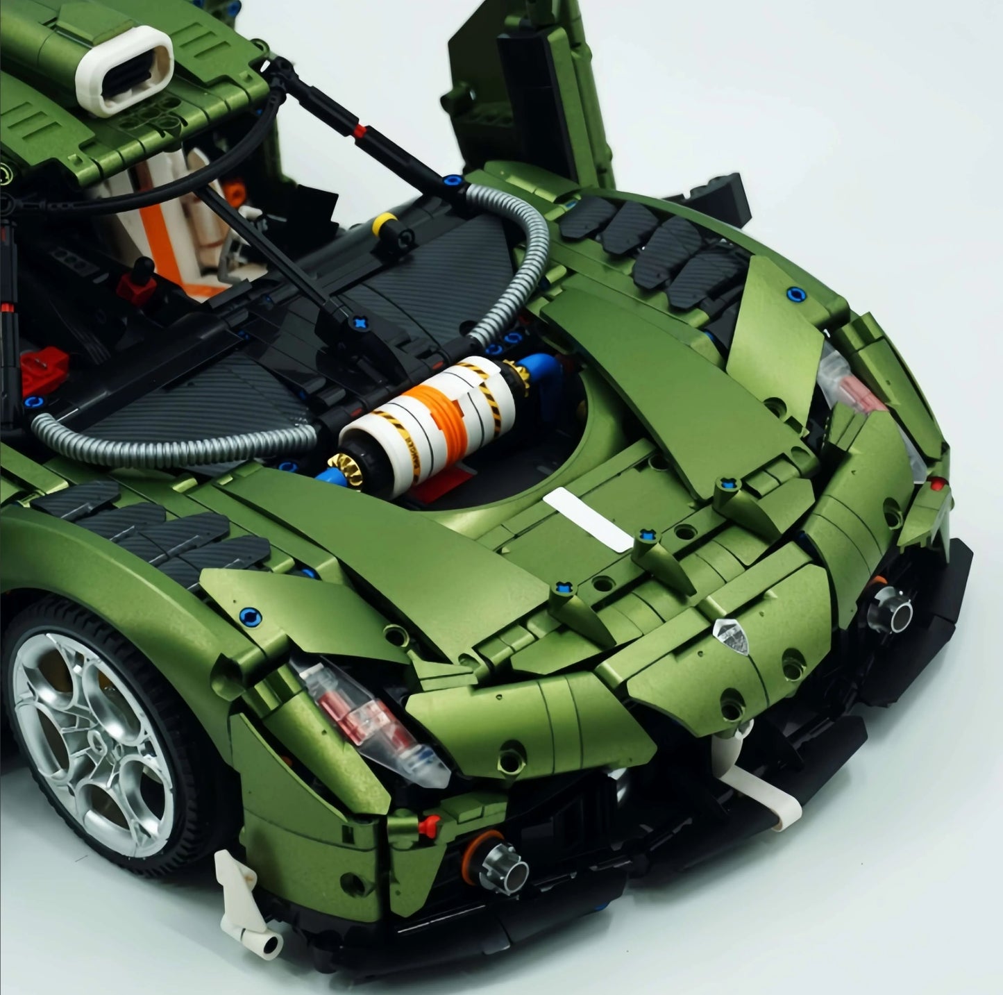 1:8 JESKO super sports car, high degree of detail restoration (3838 pieces)