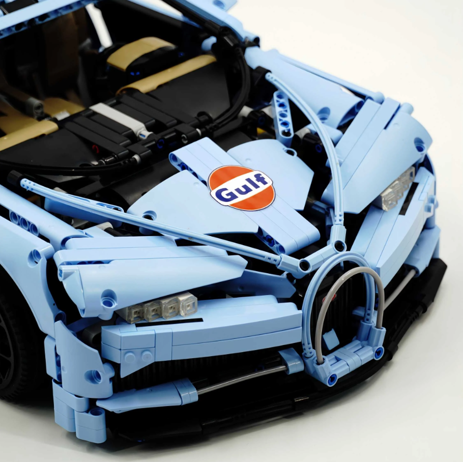 1:8 Chiron, custom modified Gulf Blue Edition building block supercar (4031 pieces)