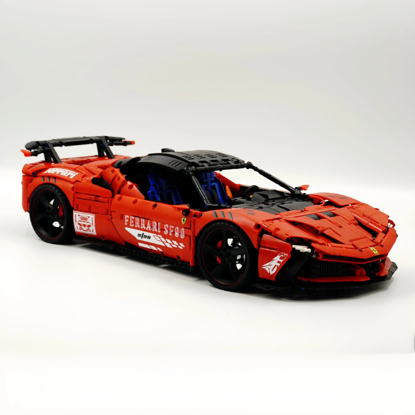 1:8 SF9OXX Classic Red/White, the Ultimate Building Block Supercar (4100 pieces)
