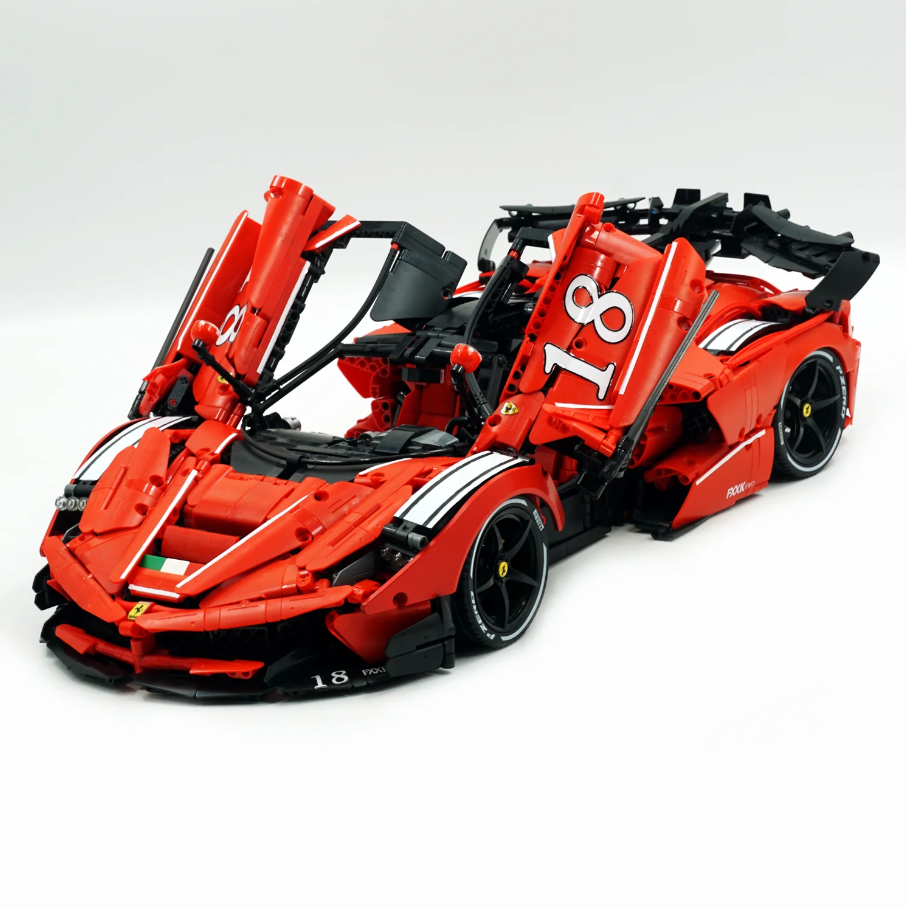 1:8 FXXK EVO custom modification, classic red, oversized rear wing (4739 pieces)