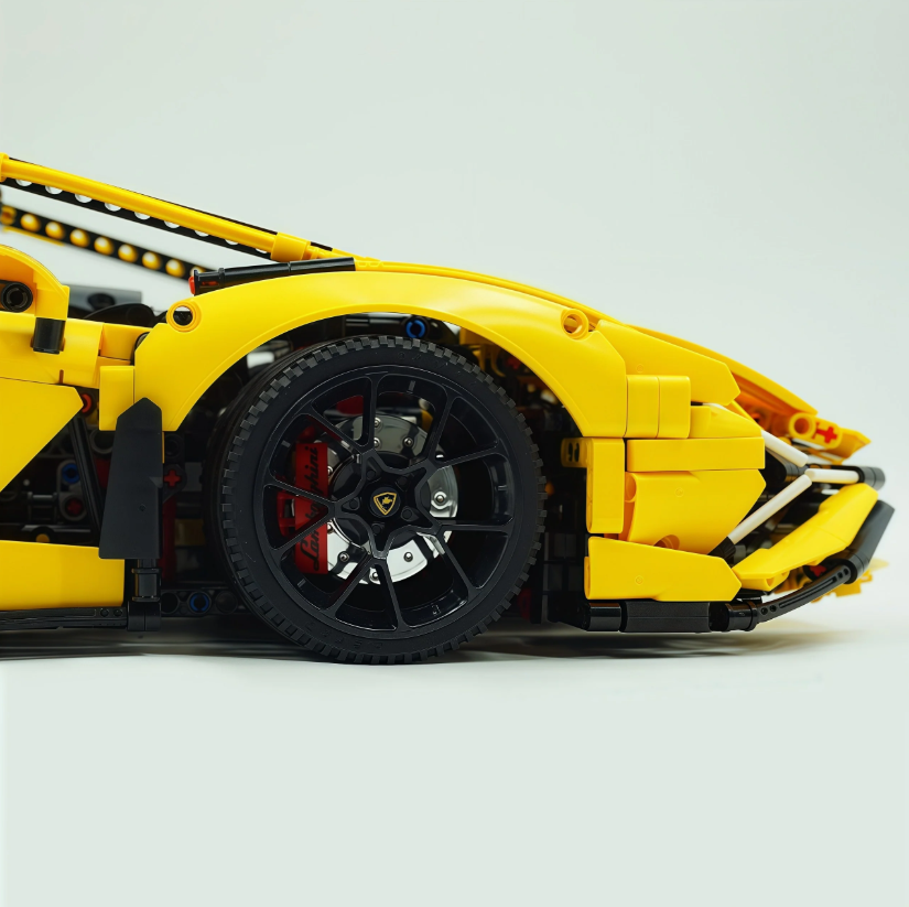 1:8 Lambo Sian Yellow Special Edition Building Block Supercar (3696 PCS)