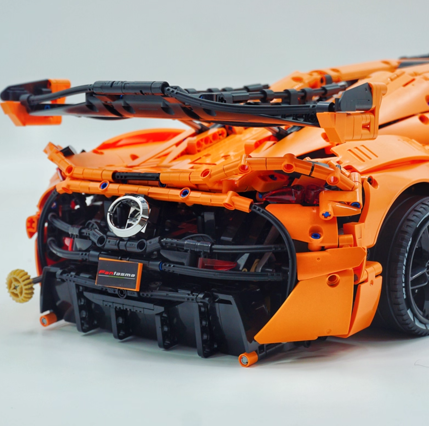 1:8 JESKO, custom Gulf Blue/Black/Orange limited edition building block supercar (4346 pieces)