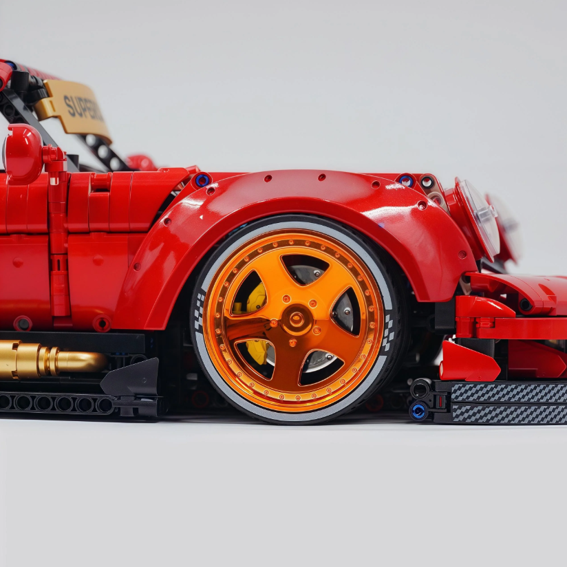 Ultimate Widebody 964 RWB, a red custom block supercar (4190 pieces)