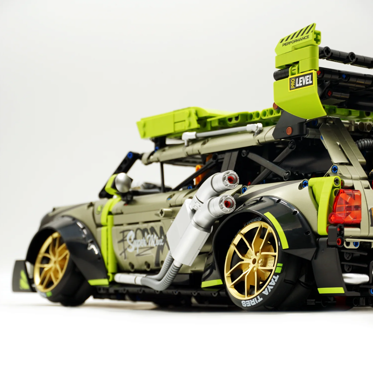 1:10 Super MINI car building set (2550 pieces)