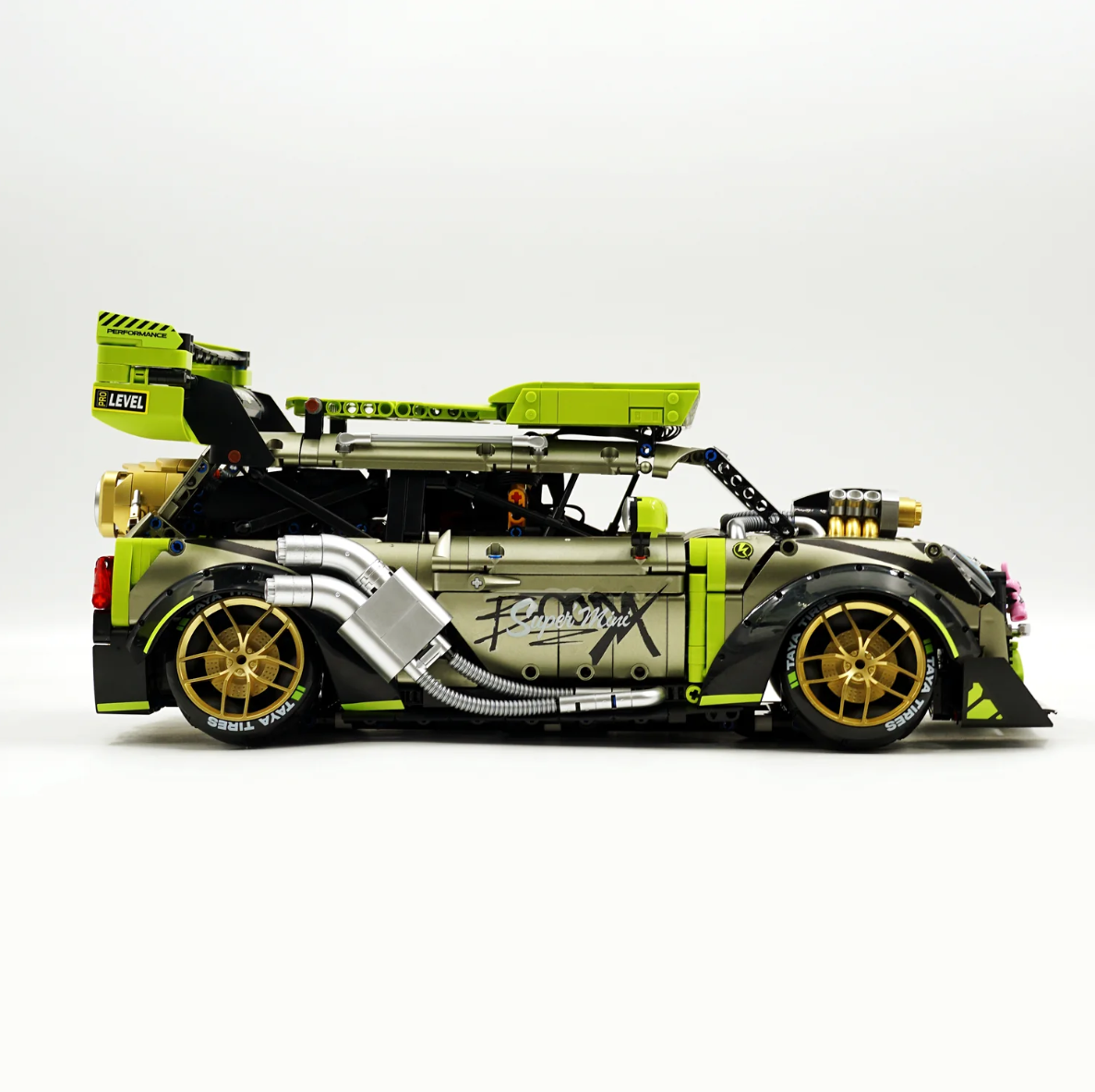 1:10 Super MINI car building set (2550 pieces)