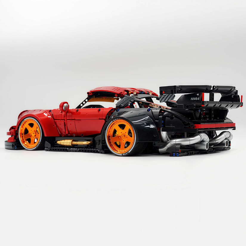 Ultimate Widebody 964 RWB, a red custom block supercar (4190 pieces)