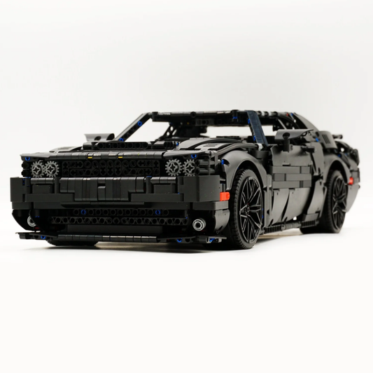 1:8 Dodge Challenger, Black Warrior custom version building block supercar (3300+ pieces)