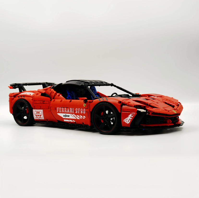 1:8 SF9OXX Classic Red/White, the Ultimate Building Block Supercar (4100 pieces)