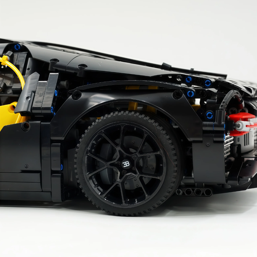 1:8 Chiron, custom modified building block supercar, yellow/red/blue/gray (4031 PCS)