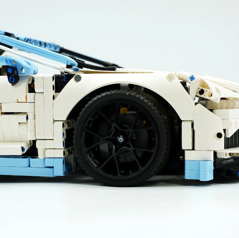 1:8 Chiron, custom modified building block supercar, yellow/red/blue/gray (4031 PCS)