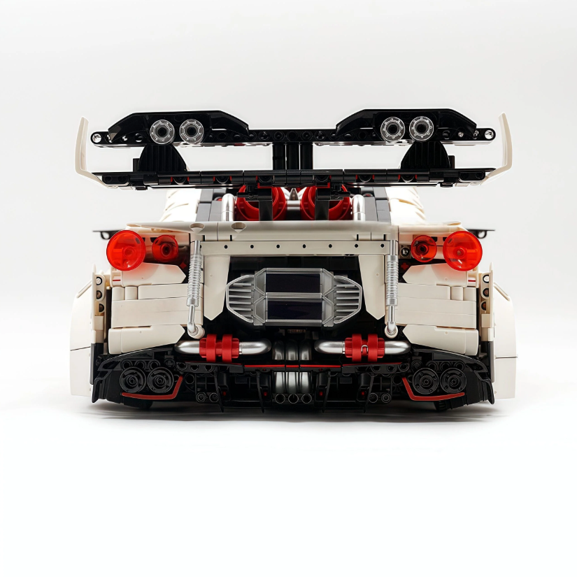 1:8 GT-R R35 Widebody Edition Electroplated Beast Building Block Supercar 3939+ pieces