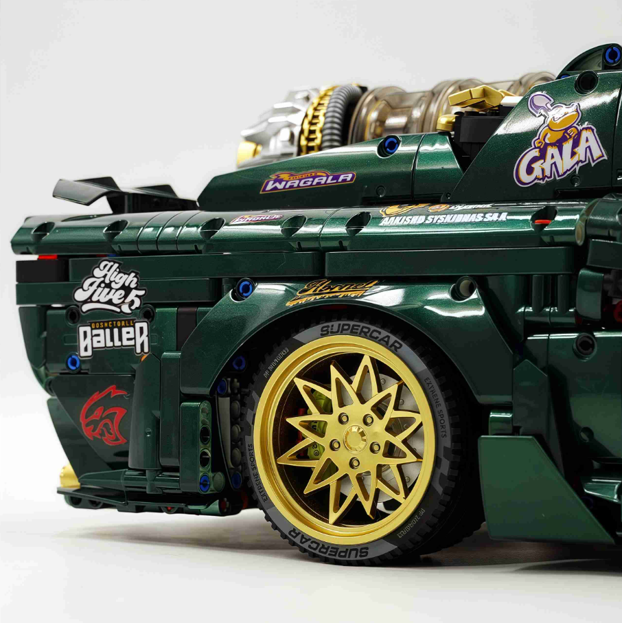 1:8 Challenger building block supercar black/green/purple/red (3751 pieces)