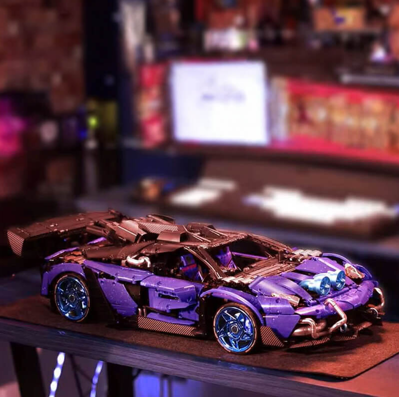 1:8 Ultimate Italian Lambo SVJ Building Block Supercar (3950 pieces)