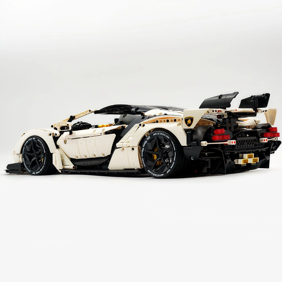 1:8 Lambo Auténtica, White Goddess Edition Building Block Supercar (3392 pieces)