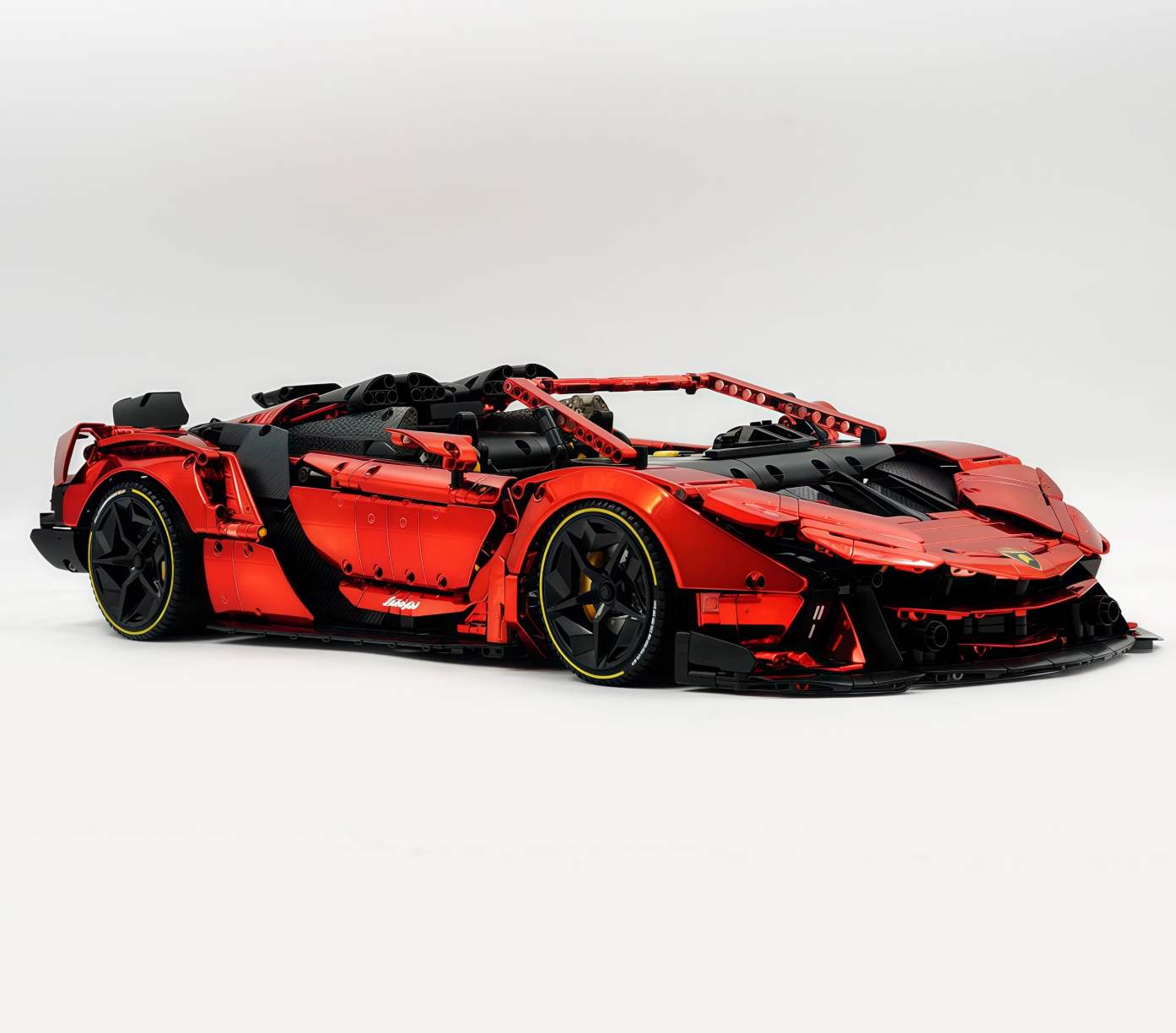 1:8 Lambo Auténtica, building block supercar, painted pearl blue/red, static version (3392 pieces)
