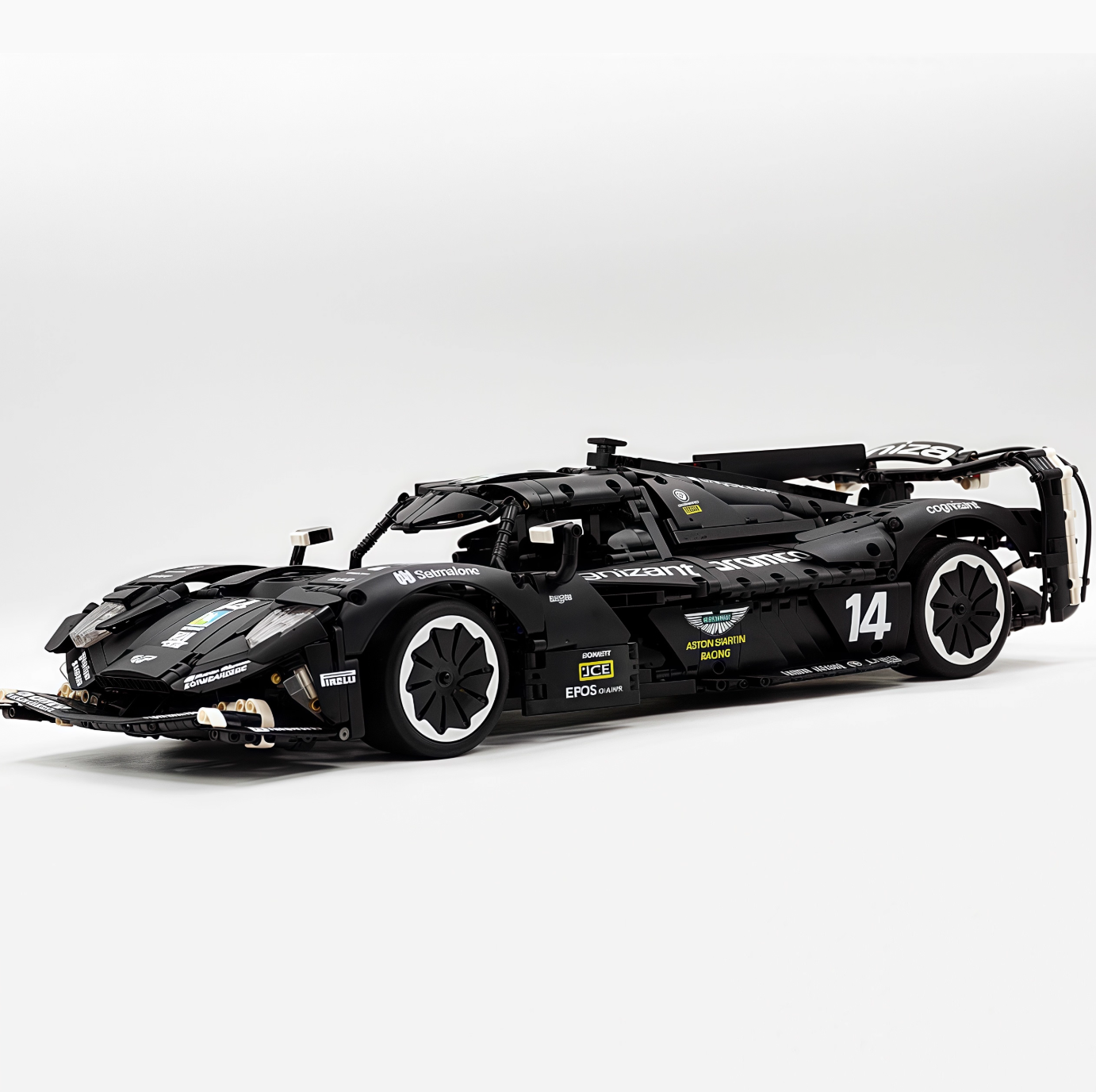 1:8 Martin Valkyrie Building Block Supercar (3869 pieces)