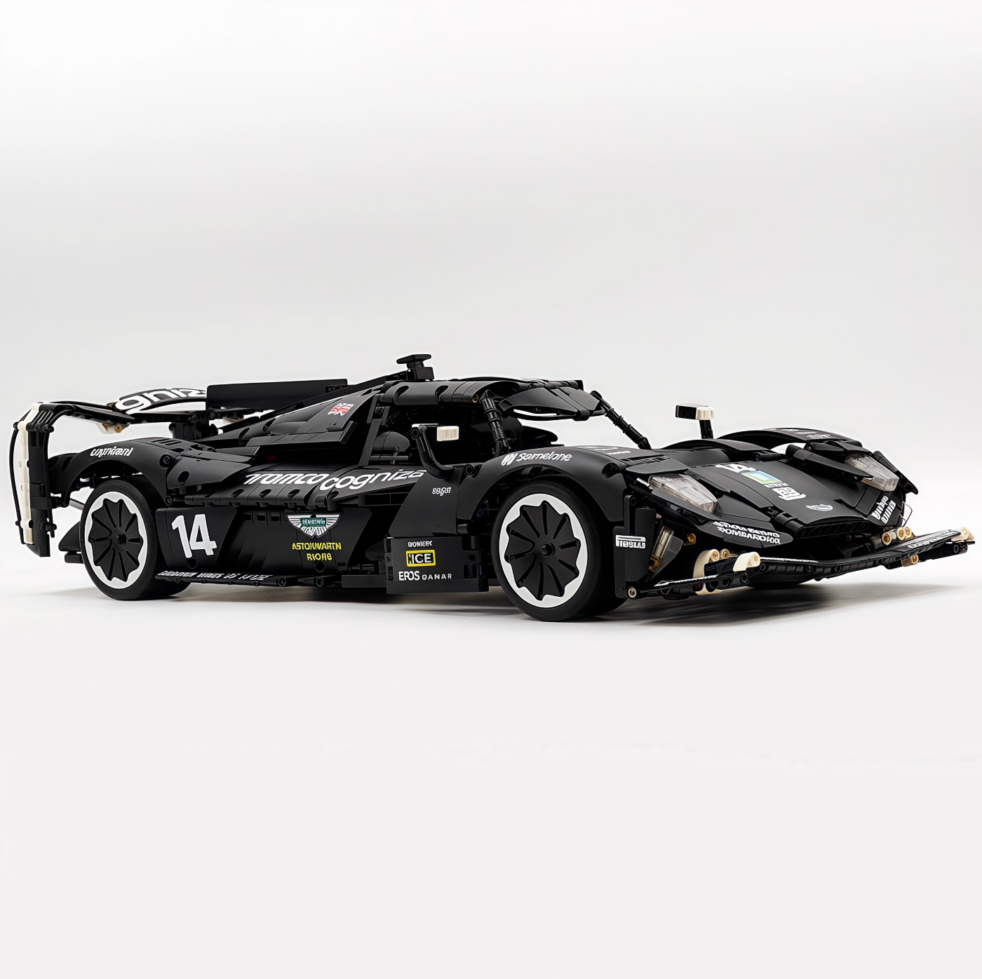 1:8 Martin Valkyrie Building Block Supercar (3869 pieces)