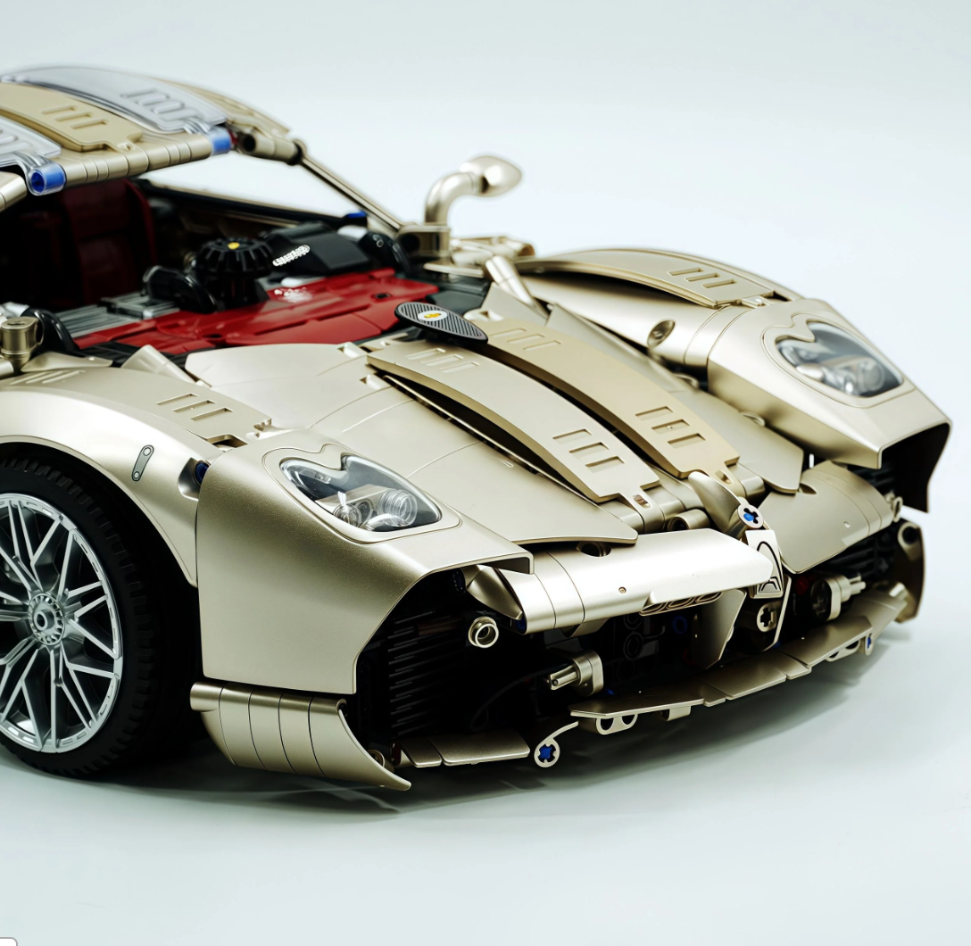1:8 Pagani Utopia | Rose Gold Masterpiece Building Block Supercar 3428 pieces