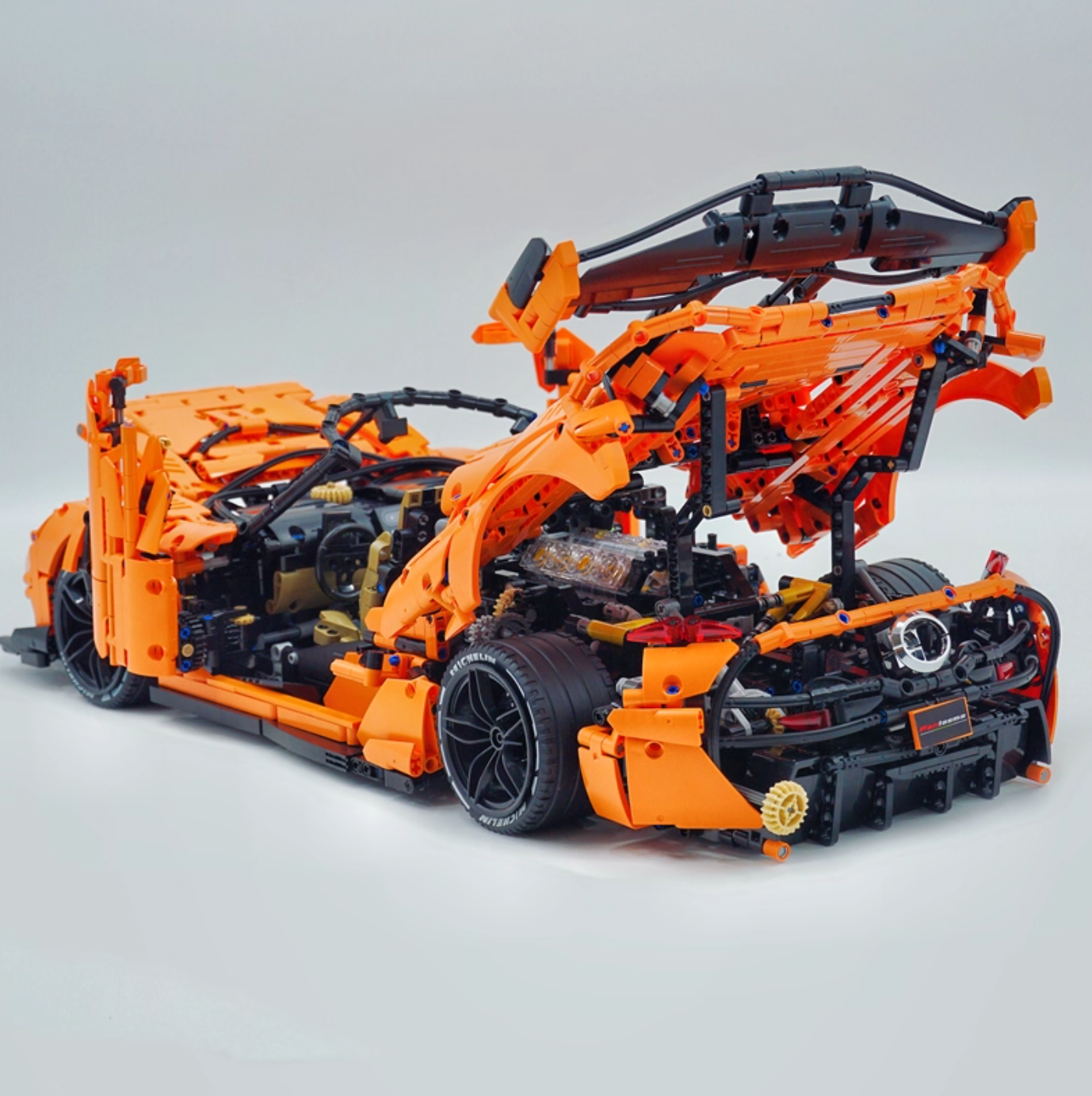 1:8 JESKO, custom Gulf Blue/Black/Orange limited edition building block supercar (4346 pieces)